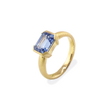 18ct Gold Cornflower Sapphire Ring